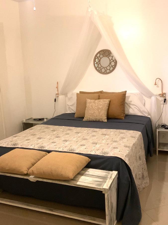 El Monte Azul Bed & Breakfast Las Galeras Exterior photo